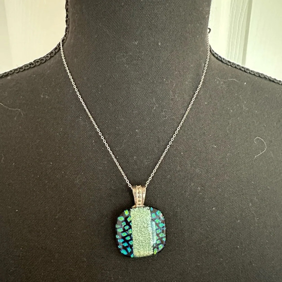 PENDANT ~ Women’s square blue, green, w/ silver tones statement piece pendant. - Picture 3 of 5